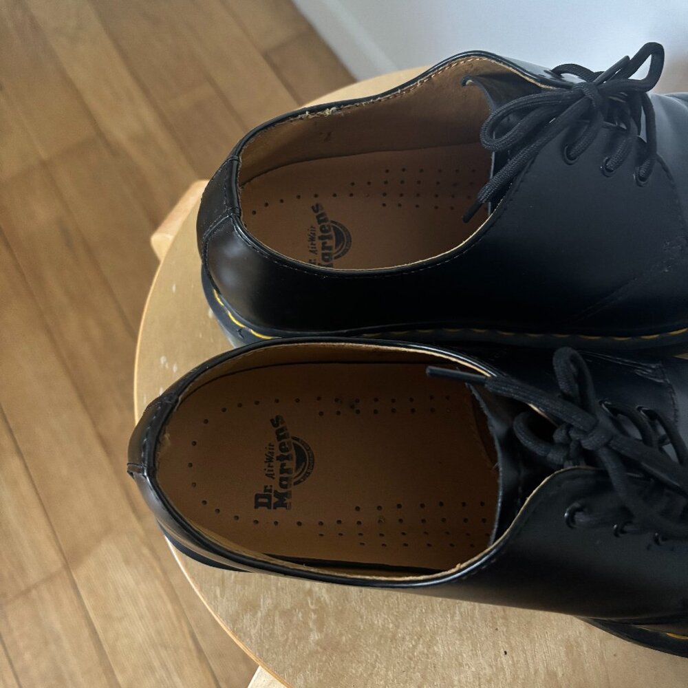 Dr. Martens leather oxford shoes size 10 - Picture 7 of 8